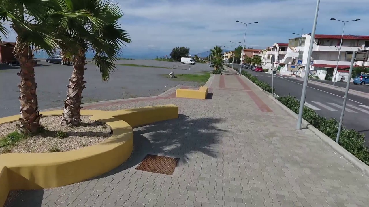 Il viaggio in volo sulla costa di Santa Maria del Cedro (Cs)