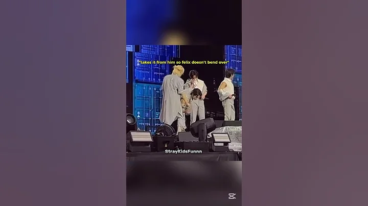 our responsible maknae taking care of his hyung😭❤️ #jeonglix#felix #jeongin #straykids #shorts