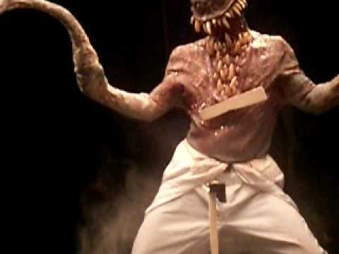 Alien smashes mailbox!