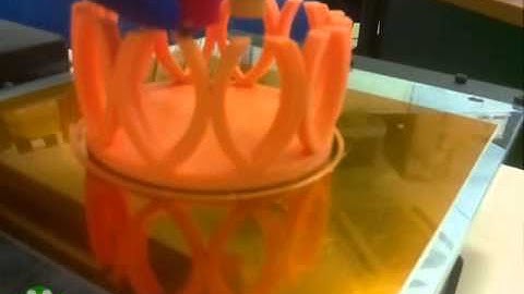 Printrbot timelapse of a penholder (PLA)