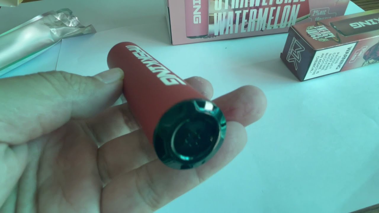 Maskking High GTS disposable vape review: 2500 puff direct-to-lung vaping device 2