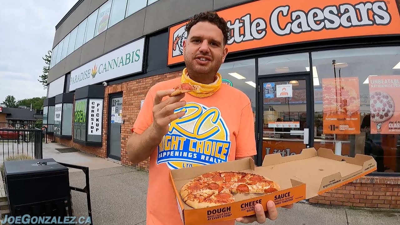 Little Caesars Hot N Ready Pizza Review Youtube 