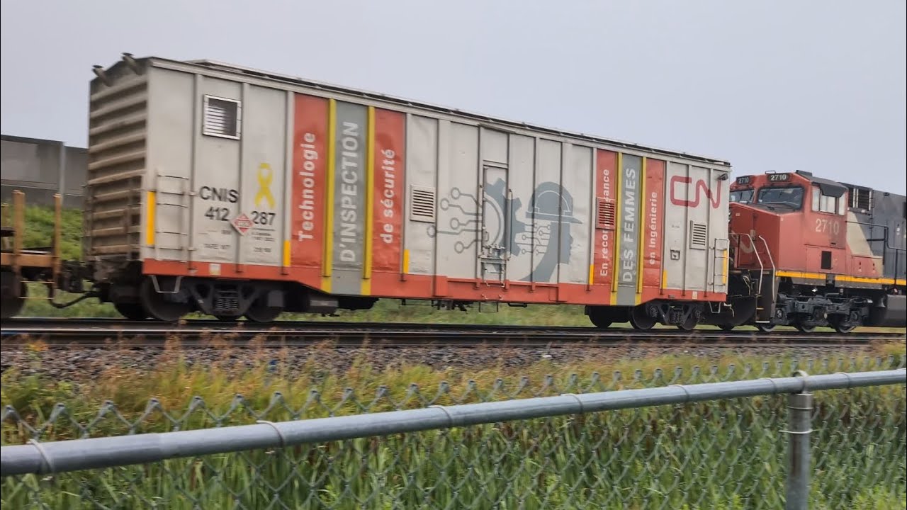 (Women Engineering Inspection Boxcar) CN Z149 | 2290 leads IC 2710 through Tansley