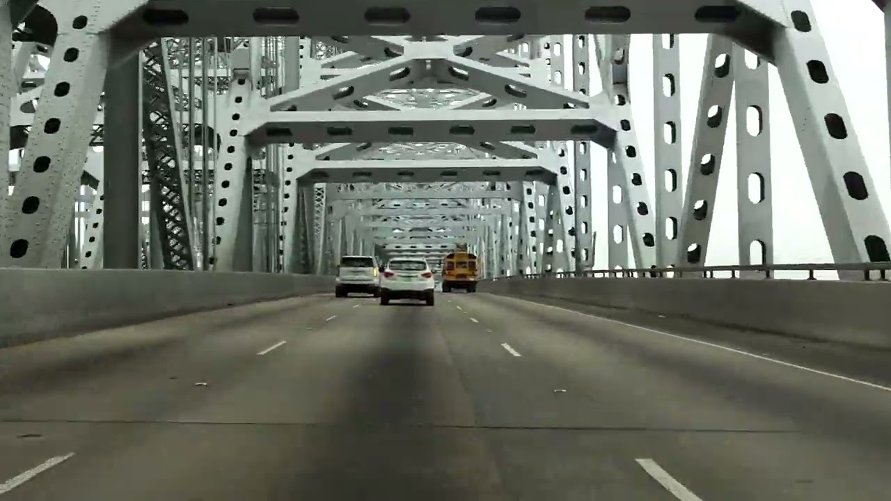 Huey P Long Bridge Narrow