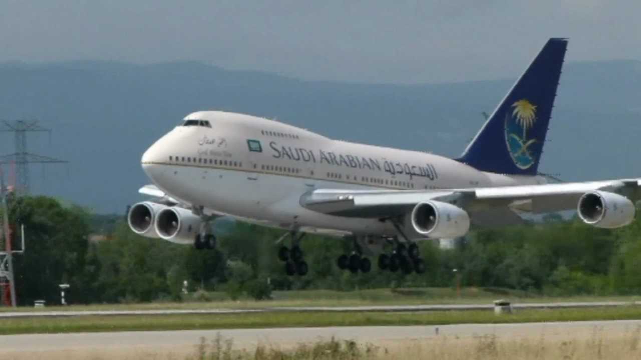 Saudi Arabian Boeing 747-SP landing &amp; take-off @ GVA - 28/7/2012 - YouTube