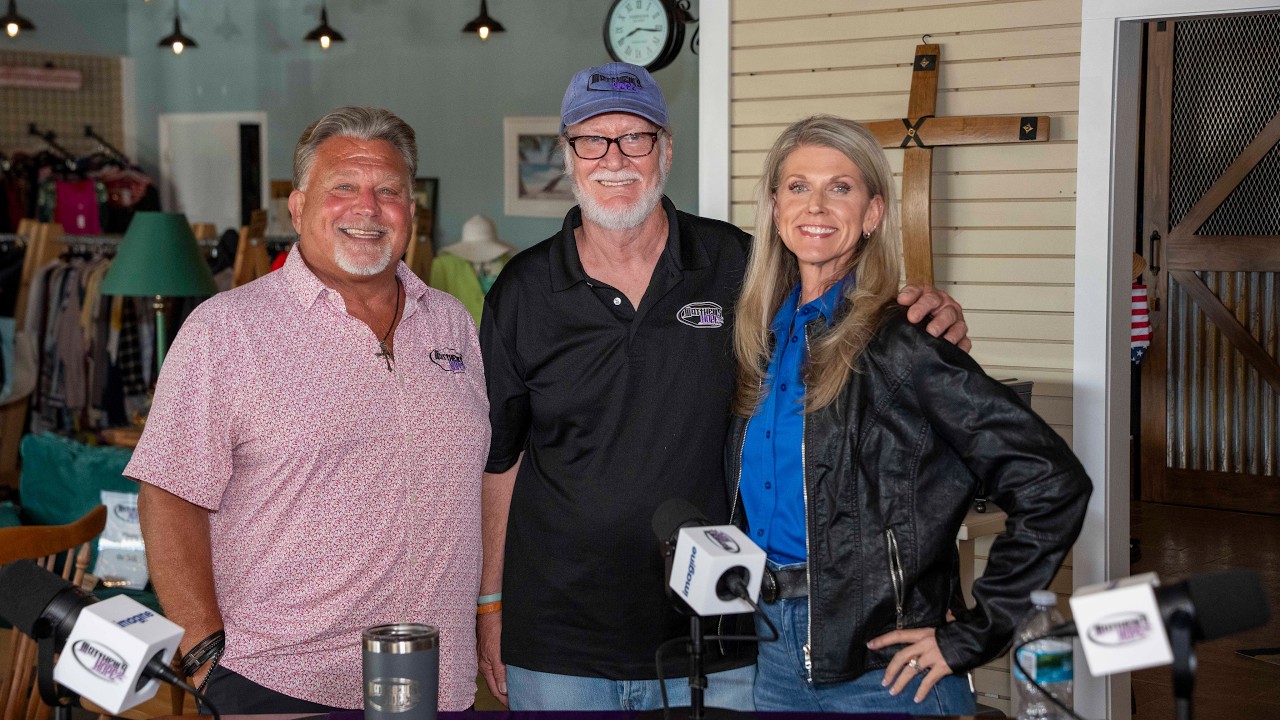 Real Faces of Homelessness with Greg - Ep. 114 of Straight Talk, no B.S. with Matthew's Hope.