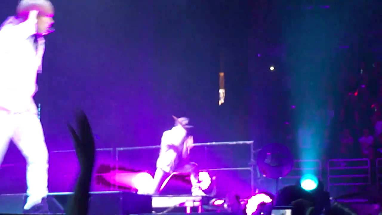 Justin Bieber - Bigger