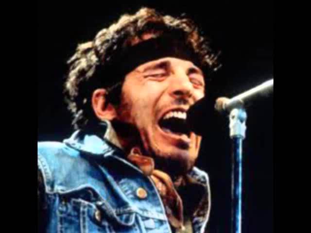 BRUCE SPRINGSTEEN & THE E ST BAND - WEAR MY RING AROUND YOUR NECK