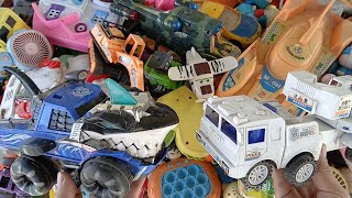 Discover vintage items | Giant crane, shark-shaped vehicle, rare toys & mini fan revealed