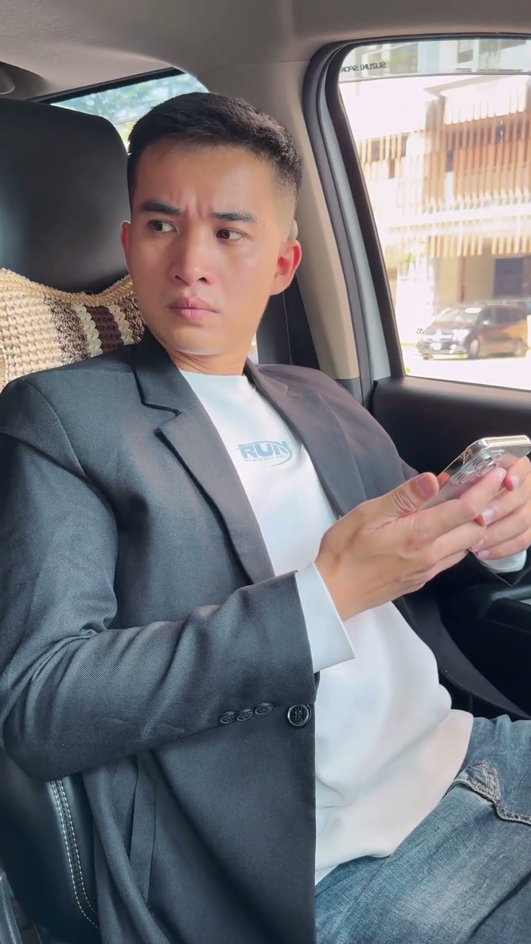 LNS - Chàng trai tự ý lên xe oto của Su Hào || Mr Bean's younger brother #shorts