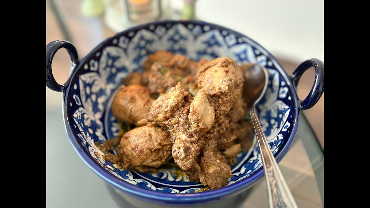 Tangy Temptation Chicken / اچاری چکن 