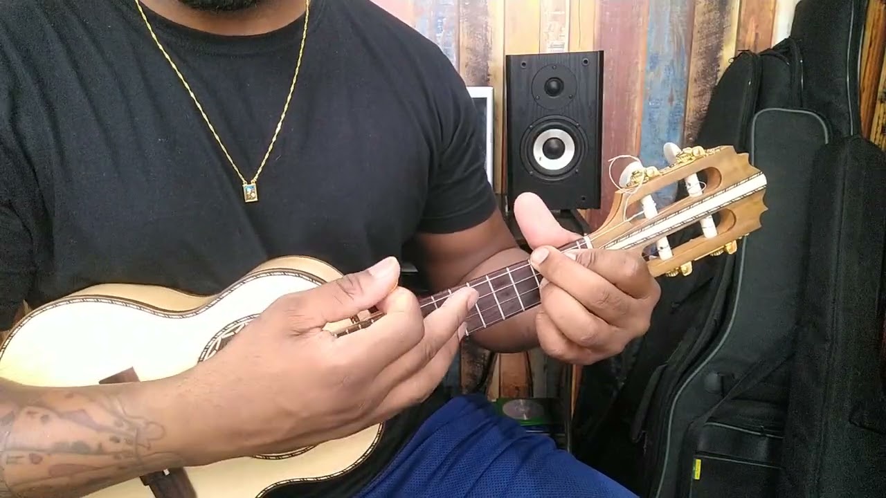 CADÊNCIA SIMPLES MUITO USADA NO SAMBA E PAGODE 3 ACORDES ( AULA DE CAVAQUINHO )