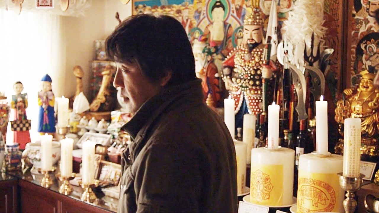 這才是我心中的亞洲恐怖佳作，吞齒仙鶴、符咒魔鈴、神鬼附體，看懂後令我沉思很久！