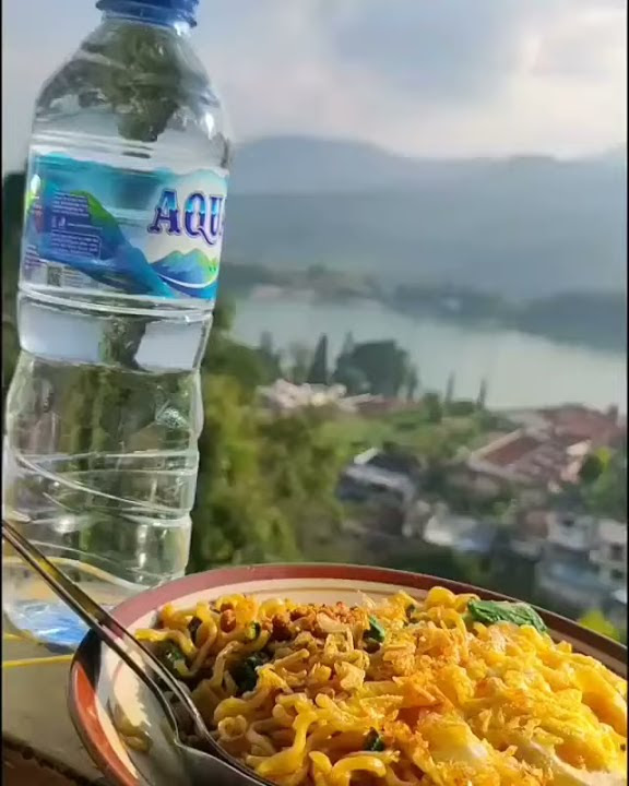 story WA 15 detik keren😎 sarapan pagi