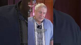 "Беру в родину тих, які нікому не потрібні": колишній капелан виховав 26 дітей
