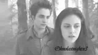 Bella/Edward-Comet Theory
