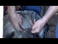 Tip for when installing an engine and transmission as one unit (Mercedes-Benz)