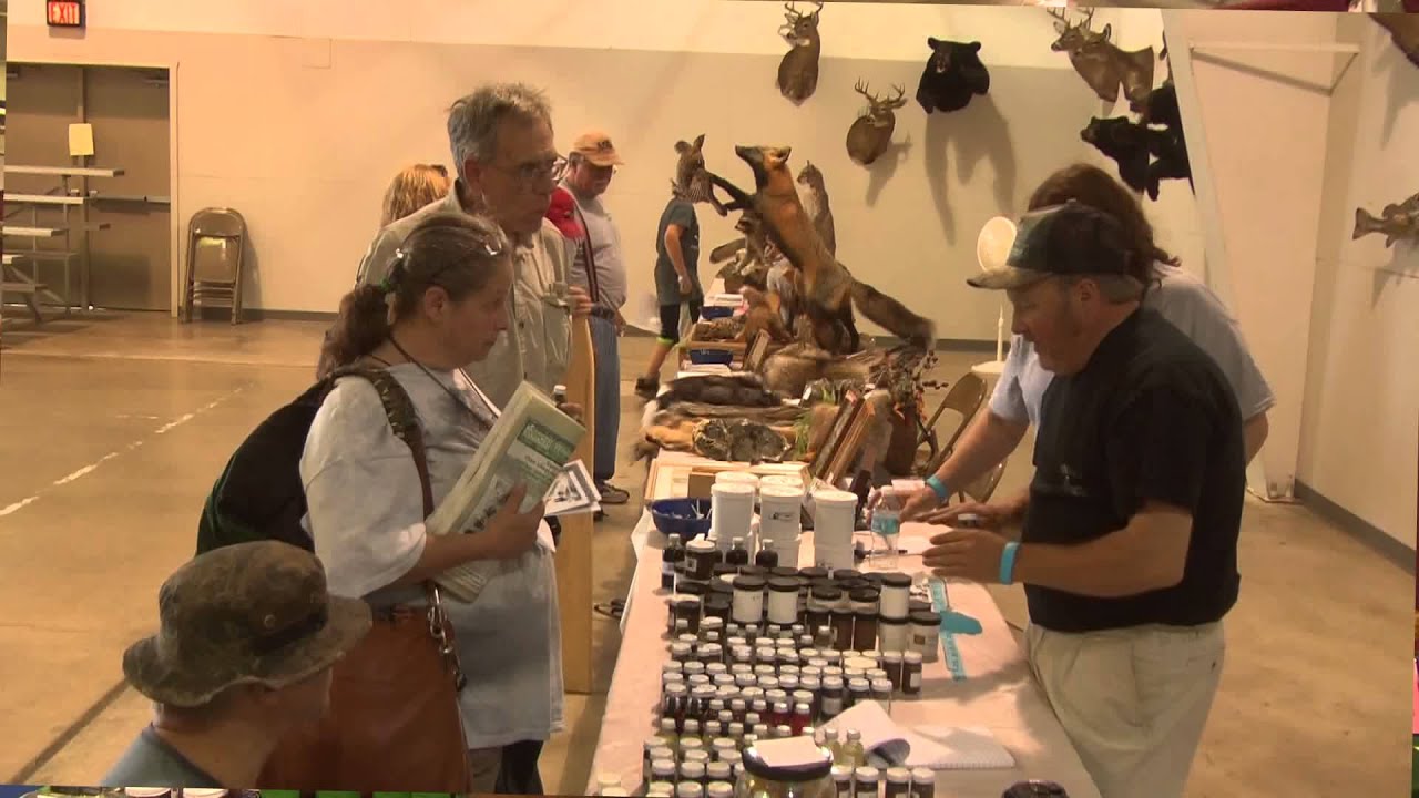 Trappers Convention kicks off