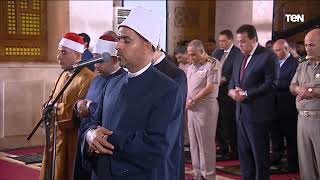 الرئيس السيسي يؤدي صلاة عيد الأضحى المبارك مع قيادات وجنود القوات المسلحة بمسجد القوات الجوية