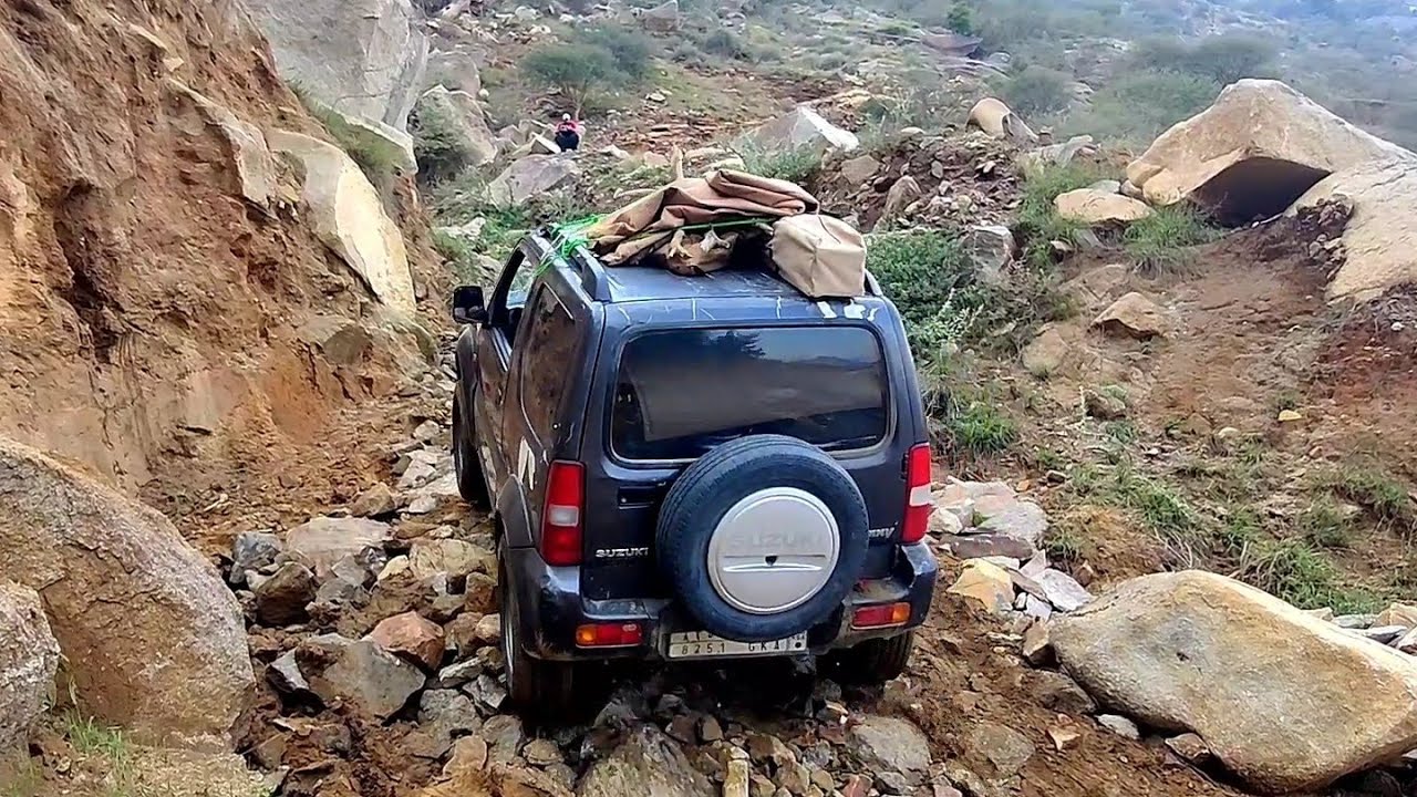 سوزوكي جيمني ميتسوبيشي باجيرو تويوتا ربع Suzuki jimny Mitsubishi pajero Toyota J70 off road