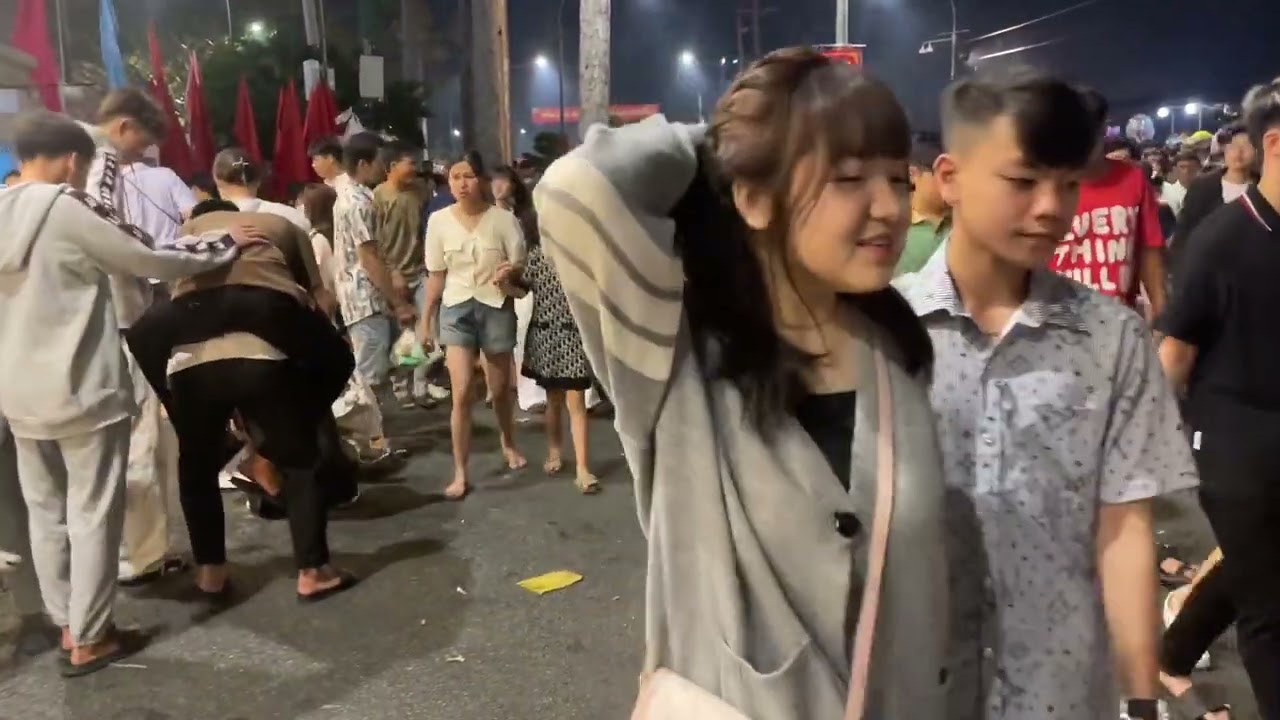 Hài hước Cười vỡ bụng em tên Nguyễn Thị tới nái