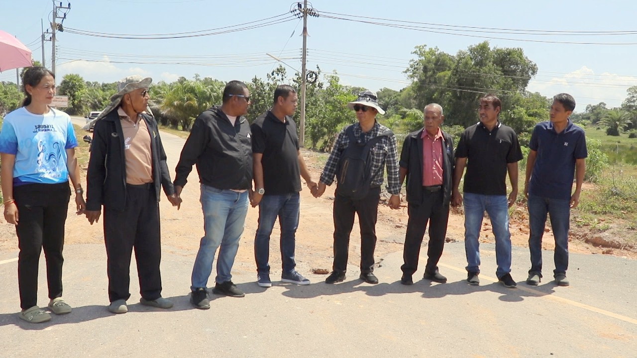 อบจ.สงขลากู้เงินนอกงบประมาณ 2000ล้านบาท มาซ่อมแซมถนน บางพื้นที่ทนใช้กันมาไม่ต่ำกว่า10ปีเด้อ ซิบอกให้