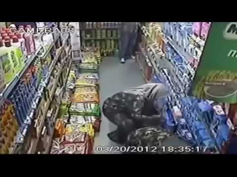 Muslim Women Stealing on Super Market | CCTV Theft Videos