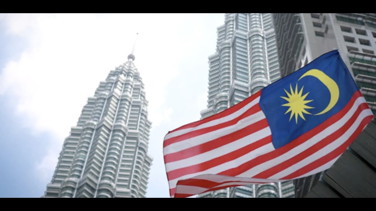 The Calitraveler Podcast Show Episode 12: Throwback Journey 2019 Part 1: Malaysia