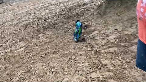 Rustler 4x4 VXL Crash Compilation