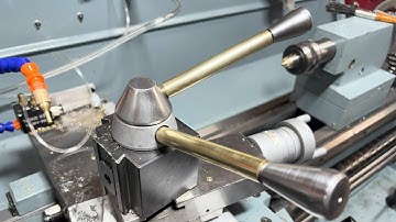 Lathe handle for quick release tool post