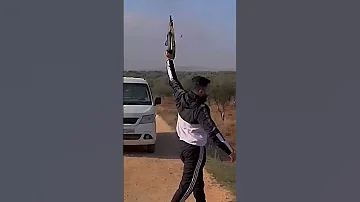 والله لجيك بليل أظلم من ربايا 