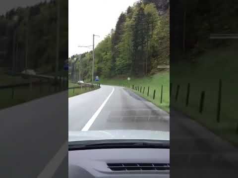 وجودي وجود الي حداها الذرء والشبك