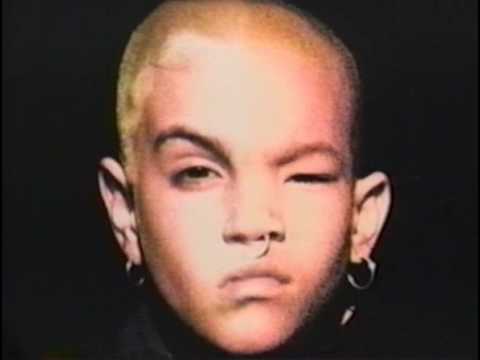 Huh What? Video