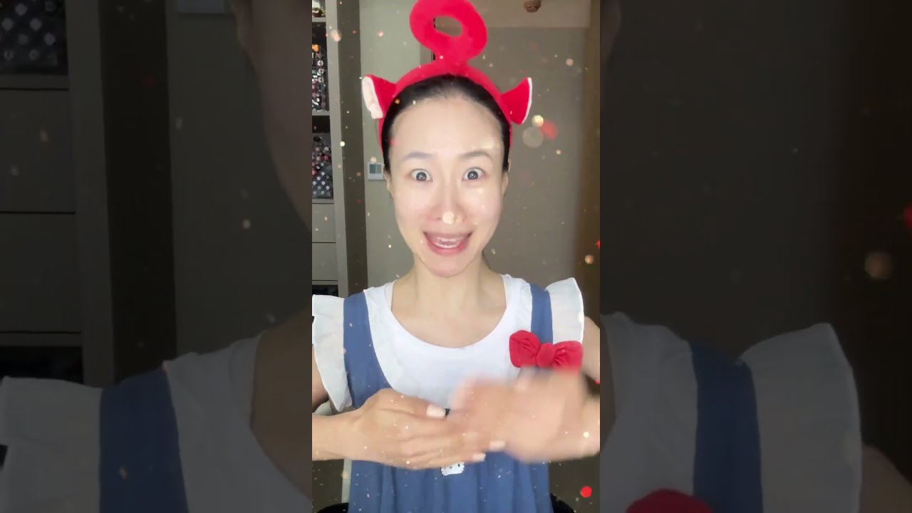 情到深處, 也只是吻了吻她的衣袖  #残花泪  #美妆模范生 #给美妆界一点异次元的震撼 #一种很新的cosplay #makeup #shorts