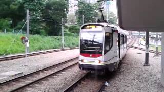 輕鐵614綫1127@072駛離市中心站2號月台751綫及505綫1033@002駛入市中心站3號月台