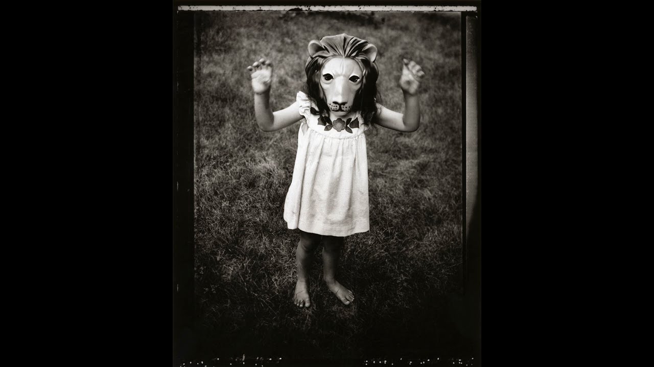 One Shot Emma in a Lion's Mask The photo from Showtime's Homeland