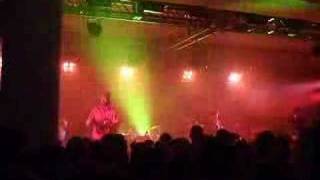 Super Furry Animals - Torra Fy Ngwallt Yn Hir @ NYE 2007