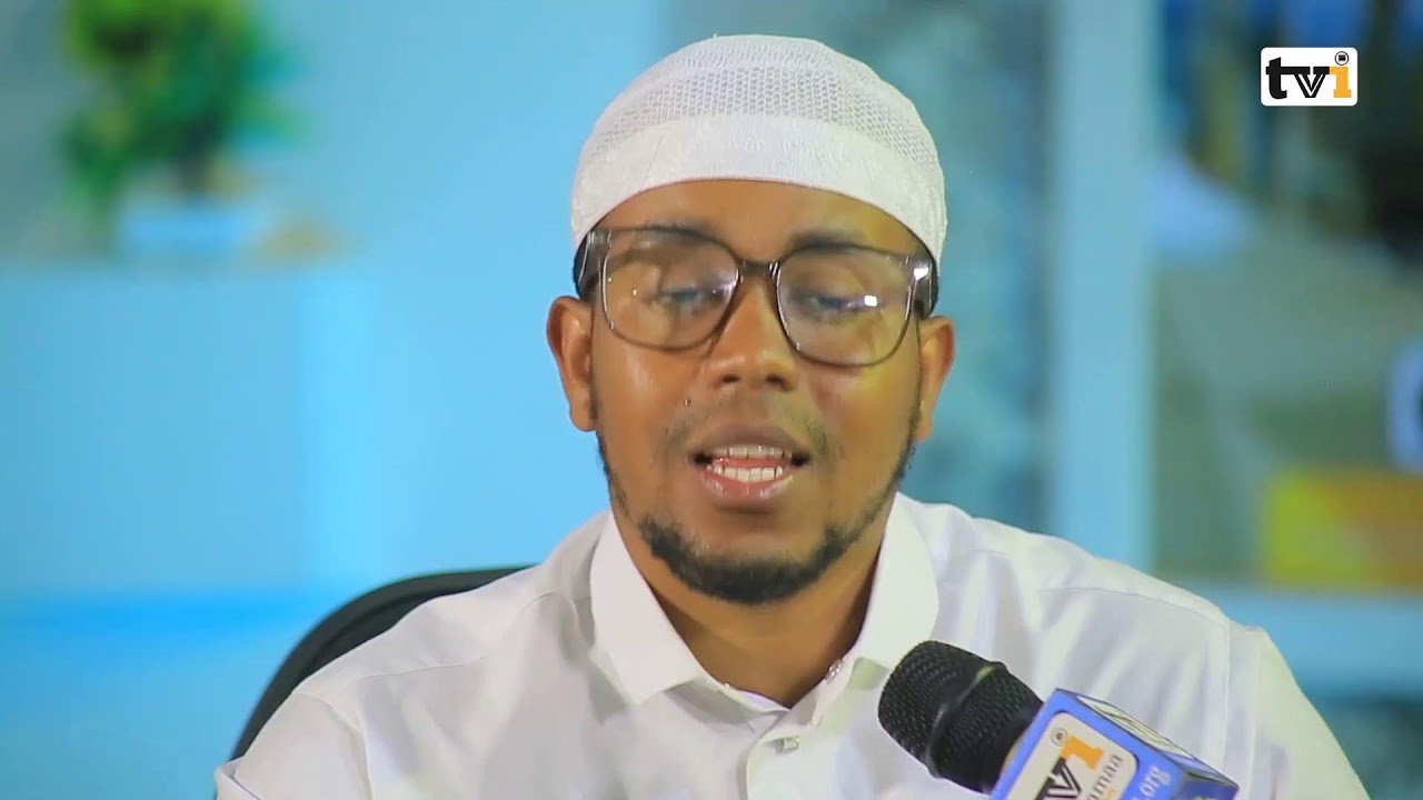 10 ffaa Seenaa Jaynoota Dabree Haadeebifnnu Abii Haniifaa {Nu_maan Ibnu Qaabid Us Shariif Abdumaalik