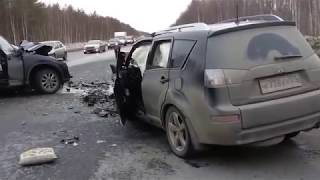 ACIDENTES graves de carros na Russia (Sede da copa de 2018) INACREDITÁVEL