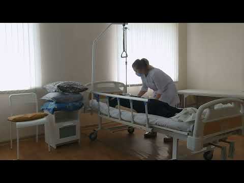 Укладывание пациента в положении Симса