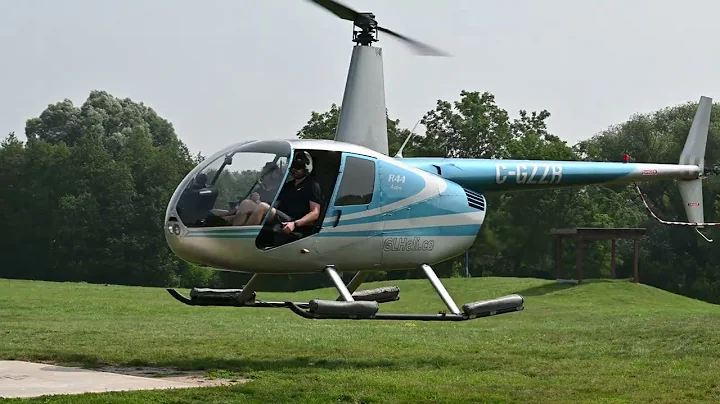 Great Lakes Helicopter Robinson R44 Astro landing - YKF - *4K*
