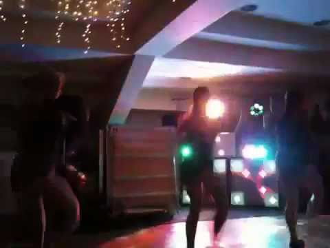 Beyonce Single Ladies Dance for Charity - LIVE!!!