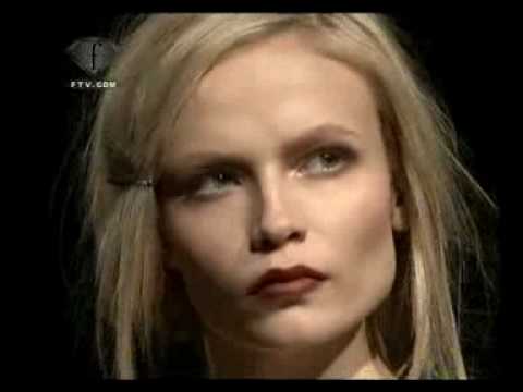 fashiontv | FTV.com - Natasha Poly First Face F/W 08-09