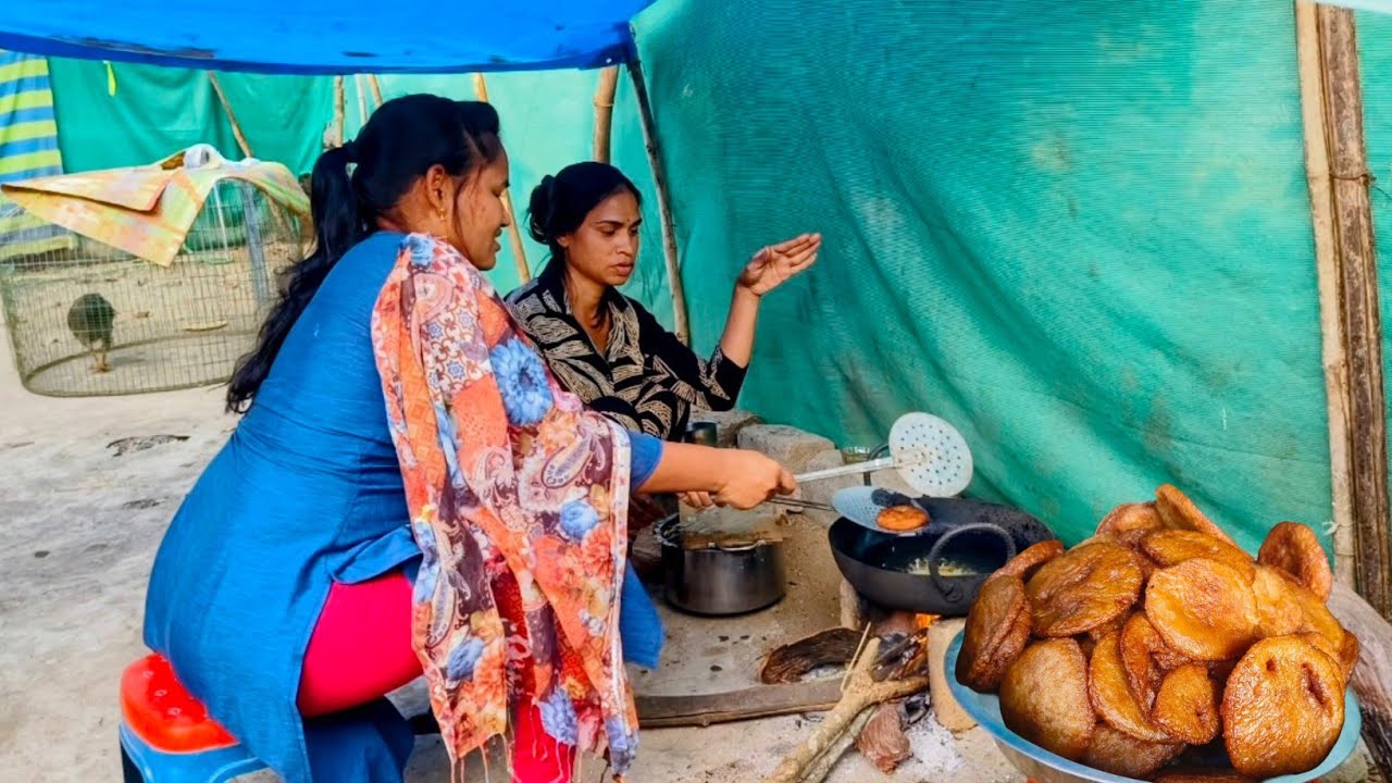 బుస బుస పొంగే అరిసెలు కూడ చేసేసానండి, అరిసలన్నీ ఒకే షేప్ లో ఒకే సైజు లో రావడానికి మీకొక చిన్న టిప్.