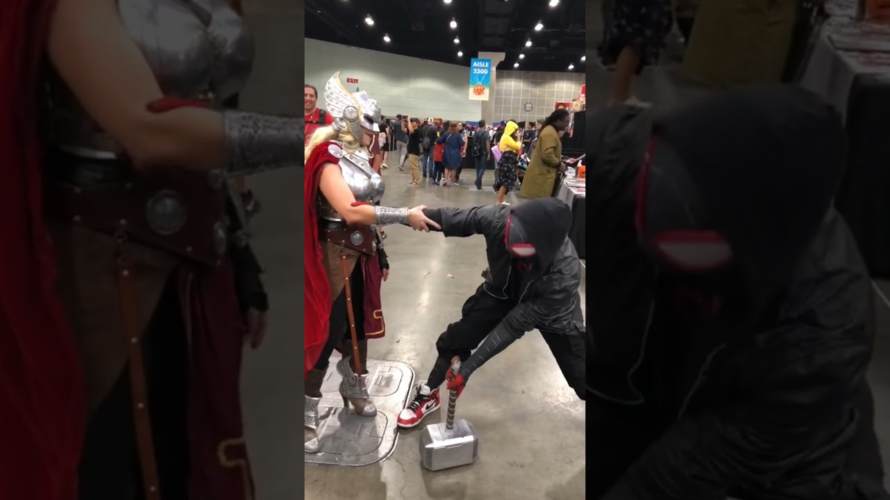 Lady Thor⚡ Touched by a god! #bestcosplay #spiderverse #ladythor #spiderman  #tor #marvel #4k