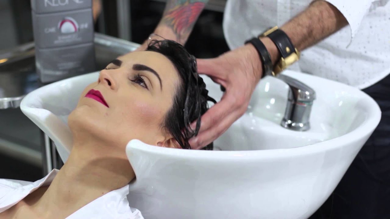 Hidratação em cabelos