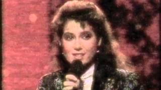 Amy Grant 30 years of TENNESSEE CHRISTMAS music video 1983-2013