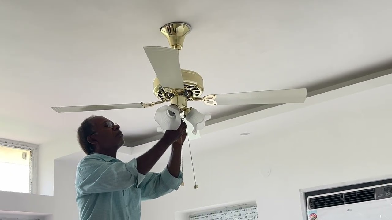 Crompton Uranus 1200 mm Decorative Ceiling Fan with Lights 