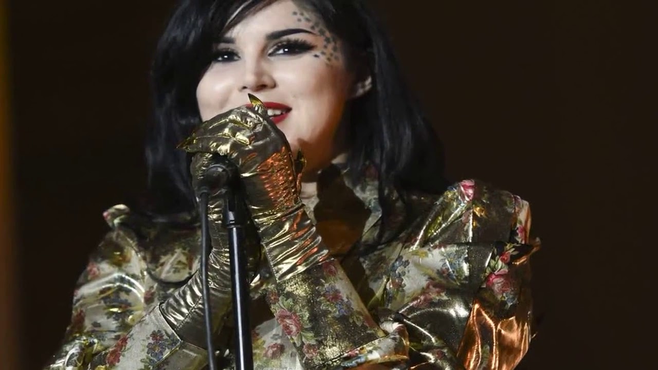 Kat Von D reveals struggle with weight loss after pregnancy  Before I got pregnant, I did have my dr