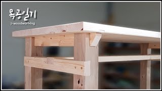 Sliding dovetail joints meet dowels for a MULTI-PURPOSE BENCH [woodworking]